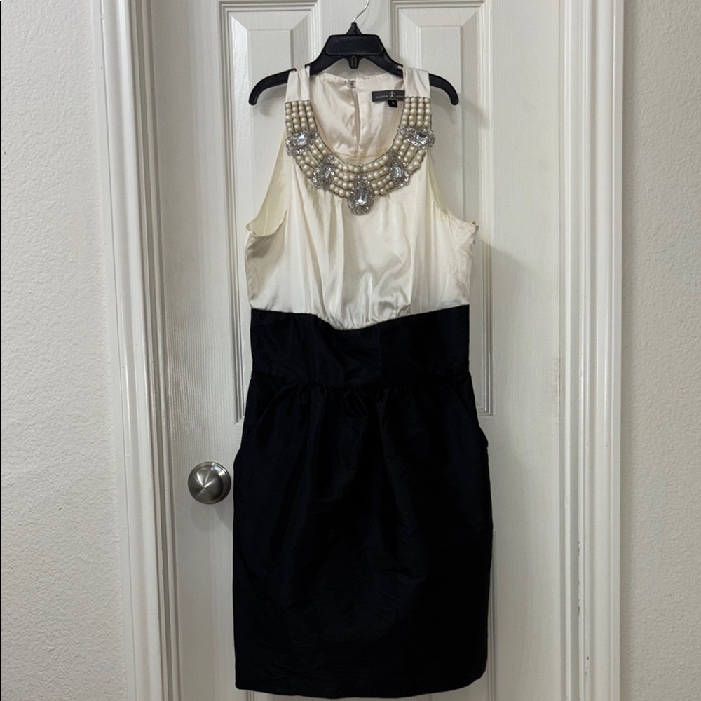 Alexia Admor Cream Halter Sheath Mini Dress